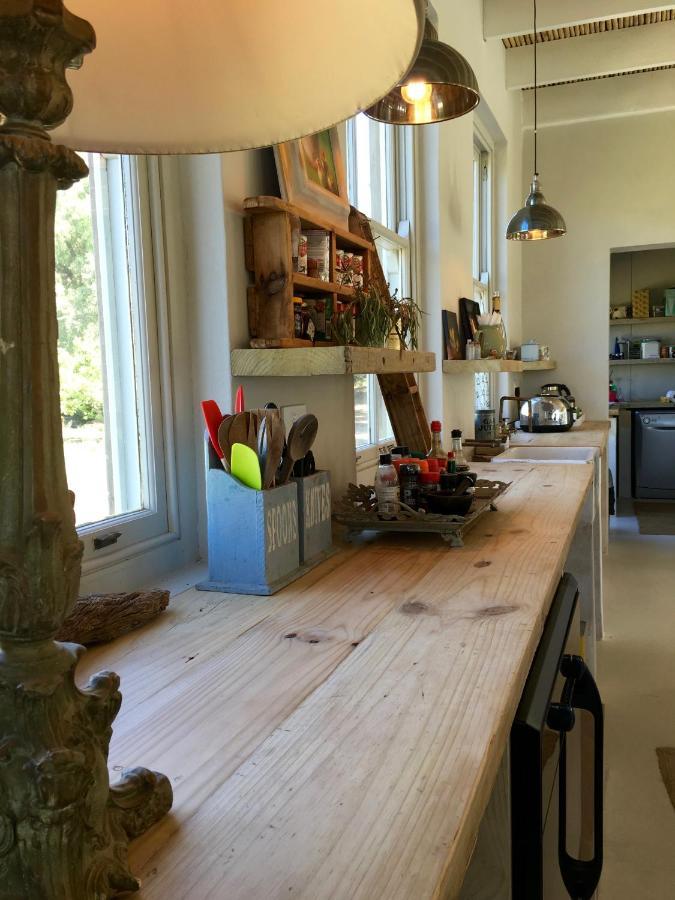 The Olive House, برنس ألبرت المظهر الخارجي الصورة