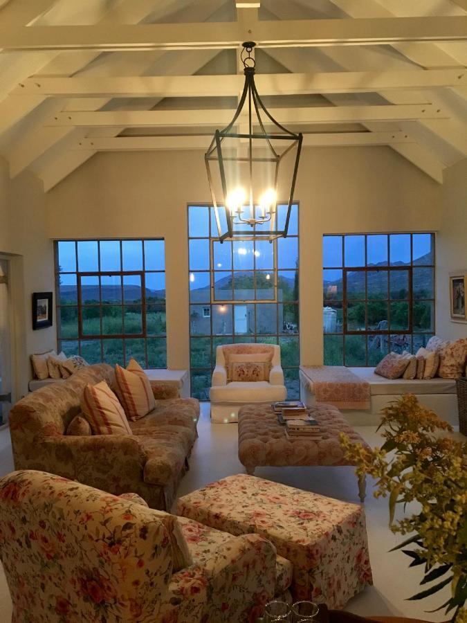 The Olive House, برنس ألبرت المظهر الخارجي الصورة